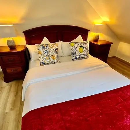 Elegant 3-bedroom Apartment