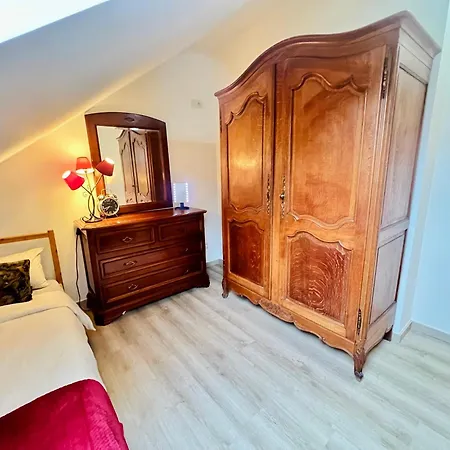 Elegant 3-bedroom Apartment Antwerp