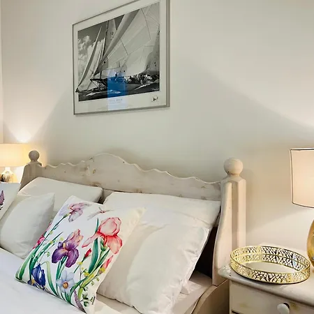 Elegant 3-bedroom Apartment Antwerp