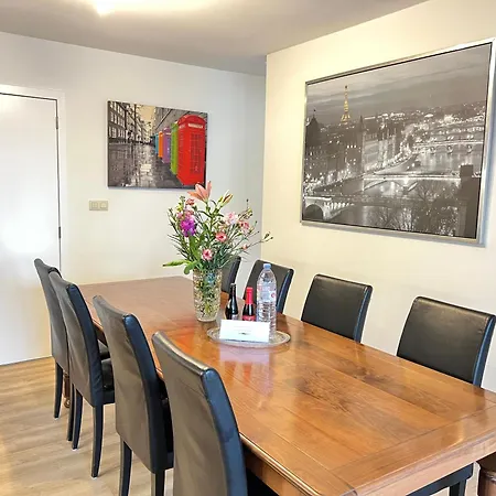 Elegant 3-bedroom Apartmán Antverpy